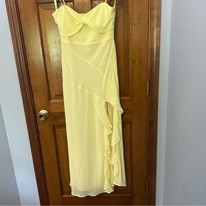 Selfie Leslie Jayna Ruffle Trim Split Dress Womens Sz Medium Yellow Chiffon NWT